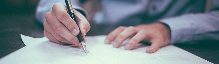 Cuál es el papel del notario en la firma de una hipoteca